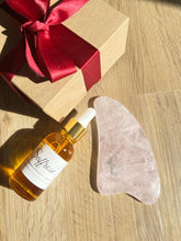 Load image into Gallery viewer, Saffron Gold Skin & Face Oil - GUA SHA FACIAL