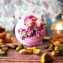 Load image into Gallery viewer, LOLITA | SALTED CARAMEL & PISTACHIO | BATH BOMB