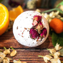 Load image into Gallery viewer, LUNA | SWEET CITRUS &amp; JASMINE | BATH BOMB
